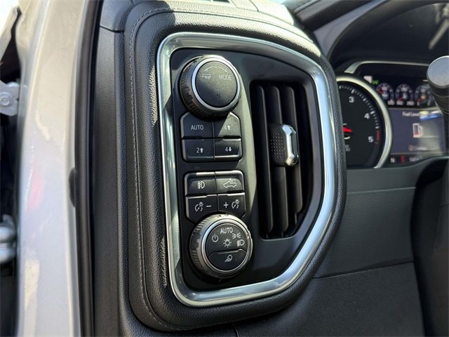 2020 Chevrolet Silverado 2500HD High Country photo 26