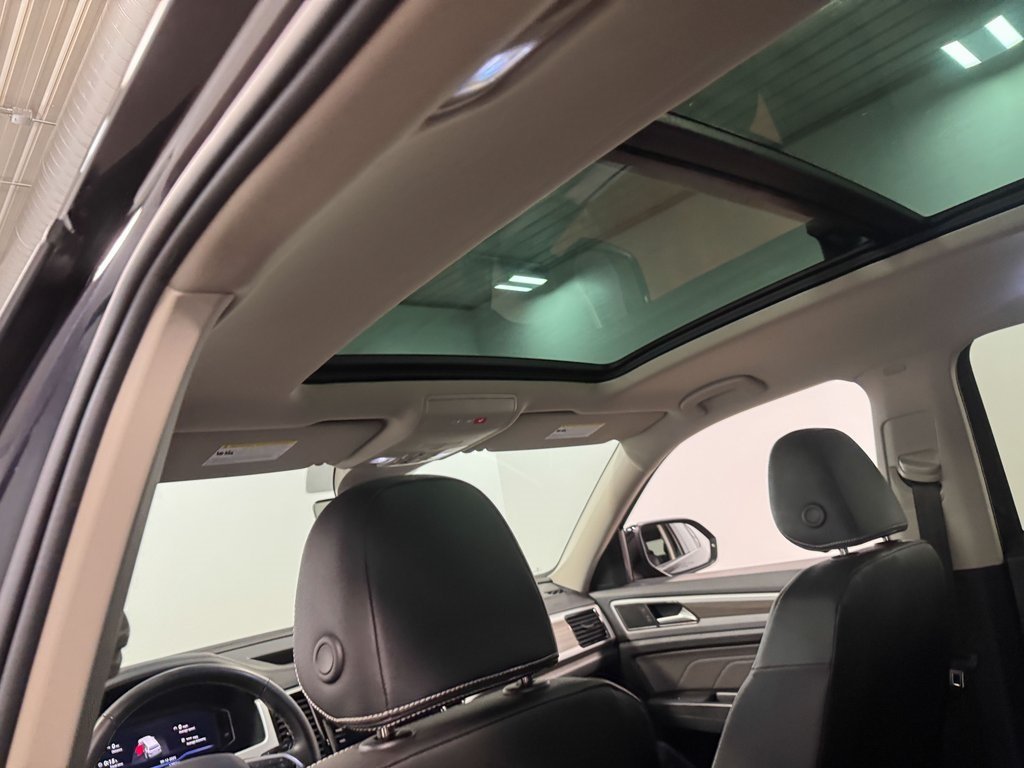 2023 Volkswagen Atlas SEL photo 47