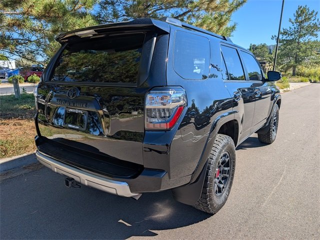 2022 Toyota 4Runner TRD Off-Road Premium photo 3
