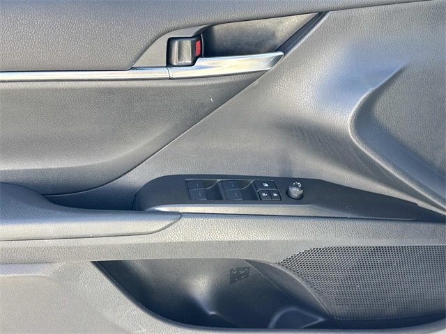 2024 Toyota Camry SE photo 28