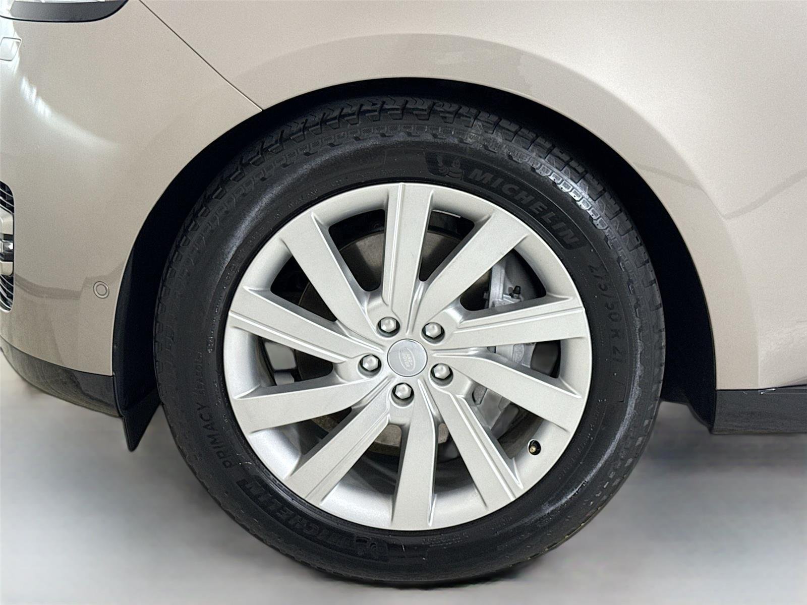 2023 Land Rover Range Rover SE photo 37