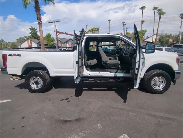 2019 Ford F-350 photo 7