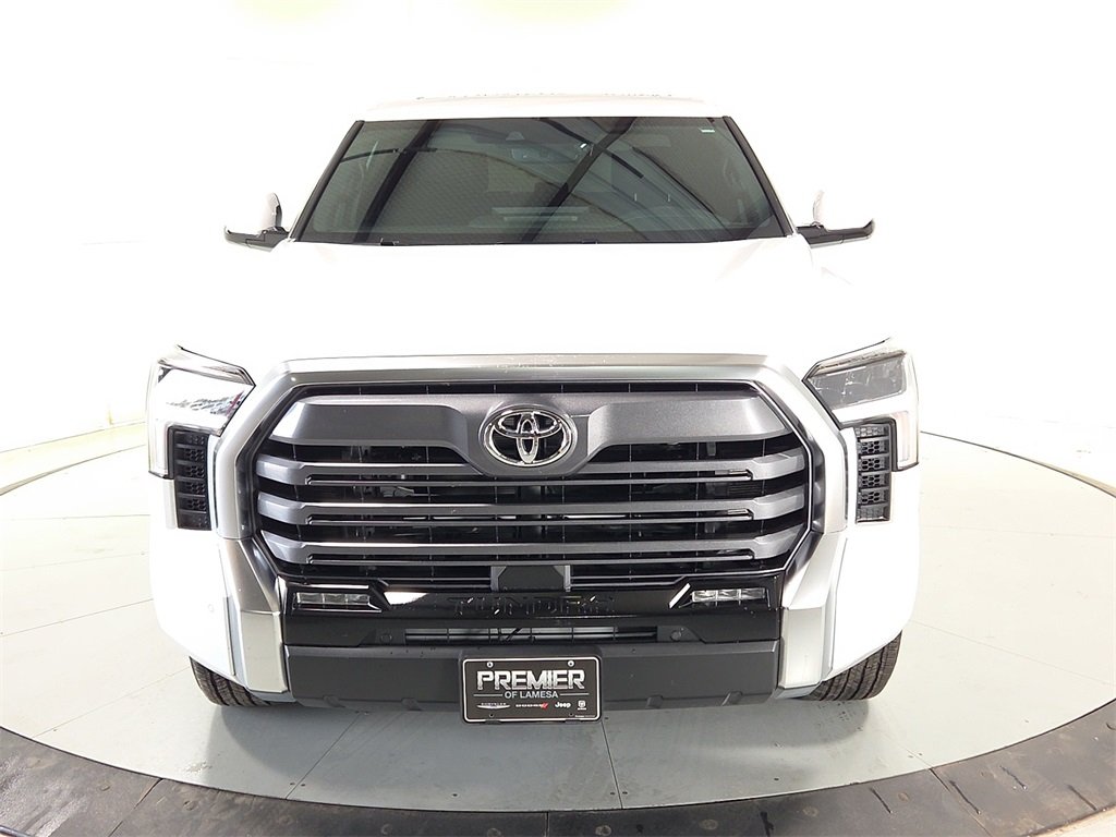 2025 Toyota Tundra Limited photo 3