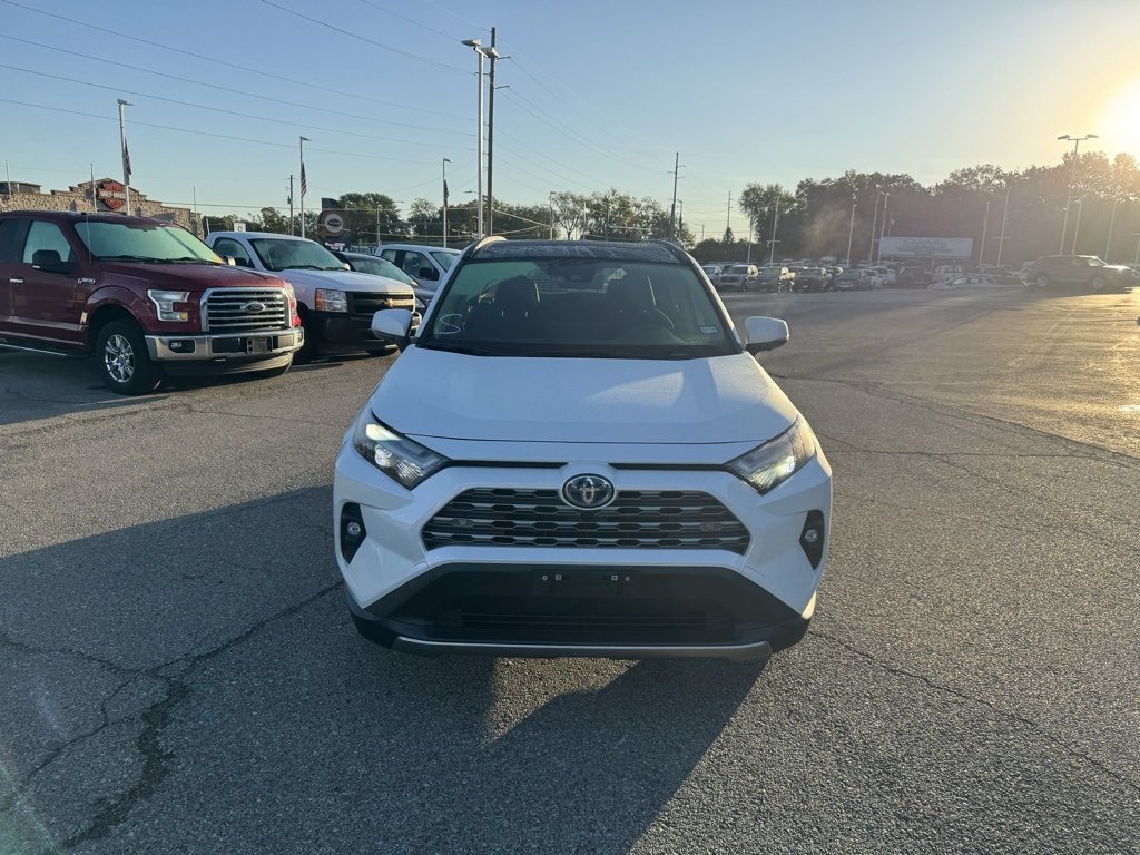 2024 Toyota RAV4 Hybrid Limited photo 2