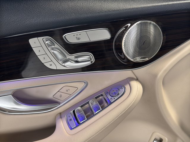 2021 Mercedes Benz GLC 300 4MATIC photo 11