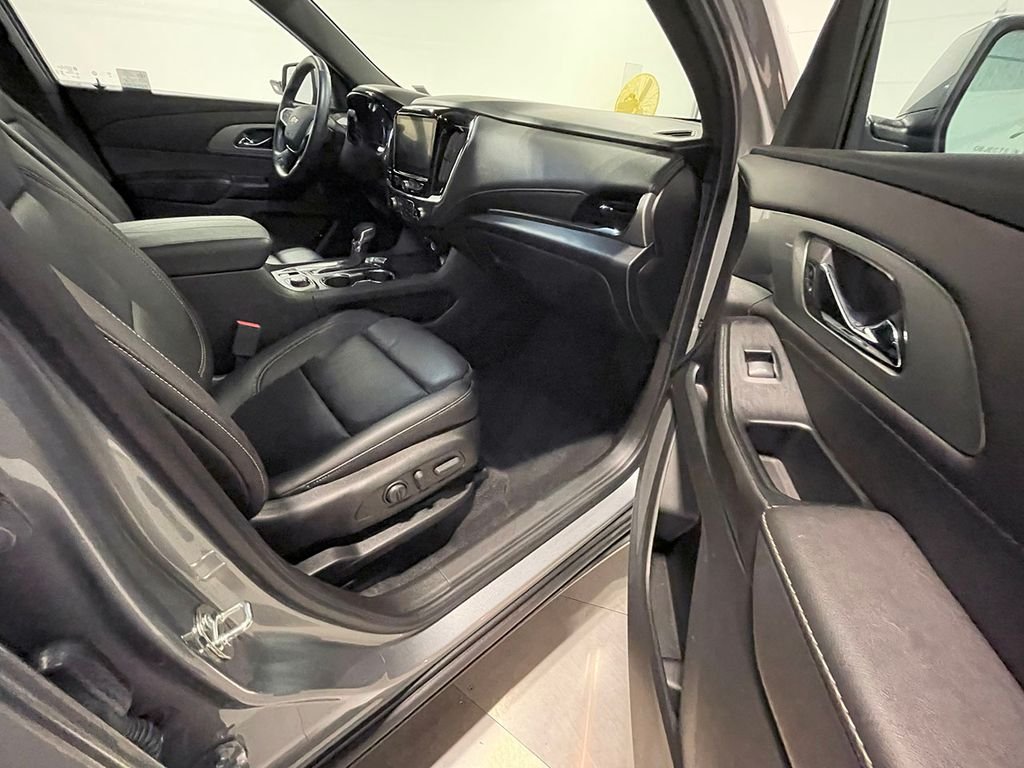 2023 Chevrolet Traverse Leather photo 22