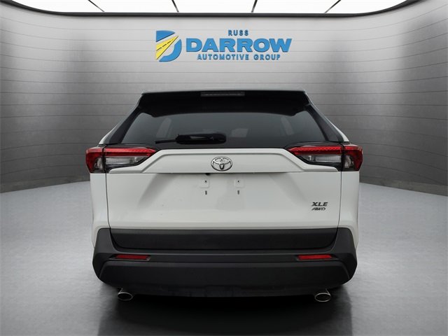 2021 Toyota RAV4 XLE photo 4