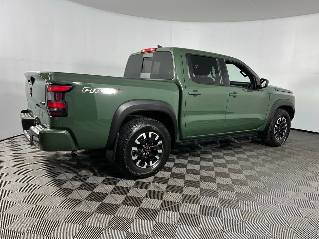 2024 Nissan Frontier PRO-X photo 3