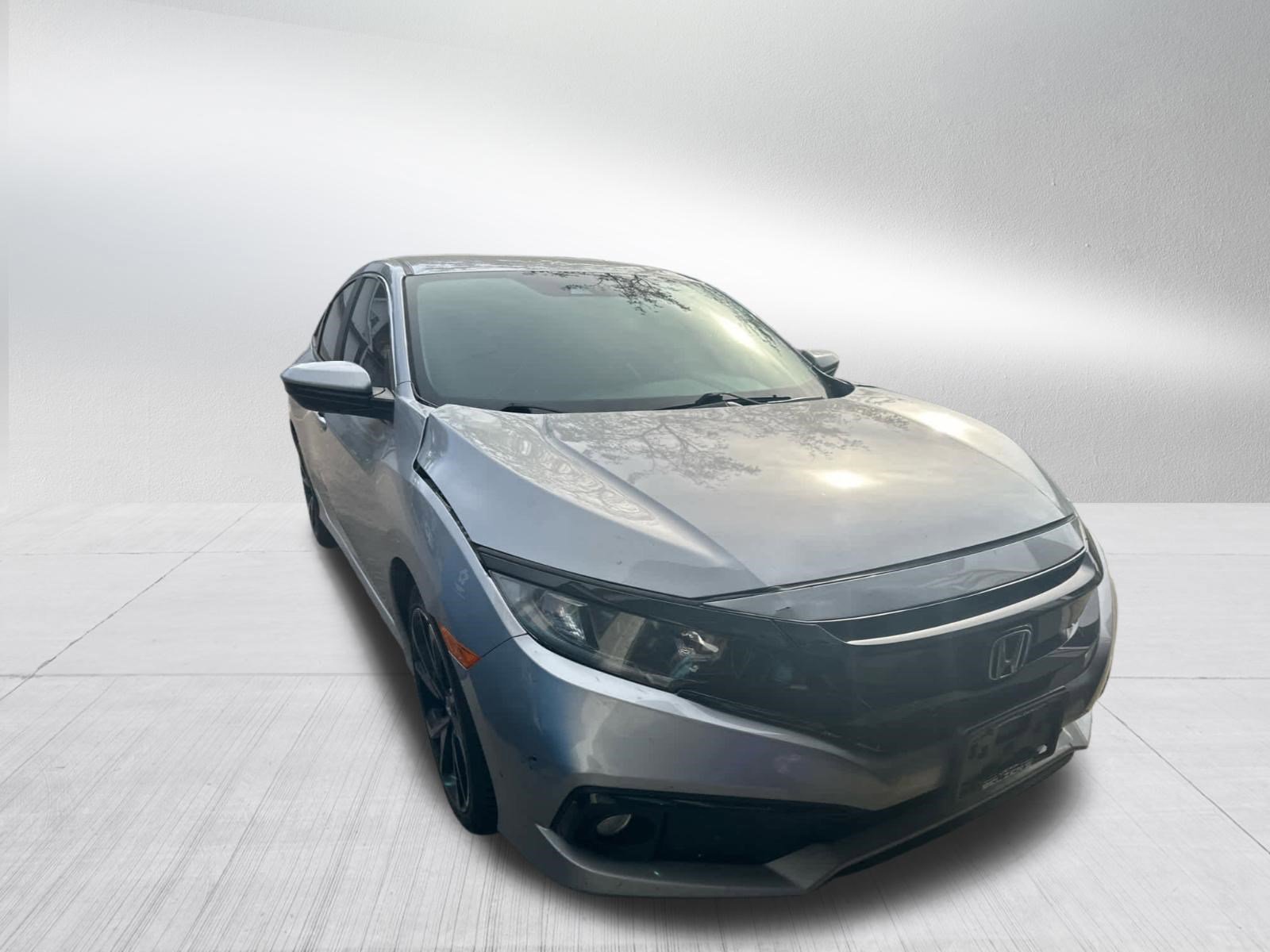 2019 Honda Civic Sport photo 4