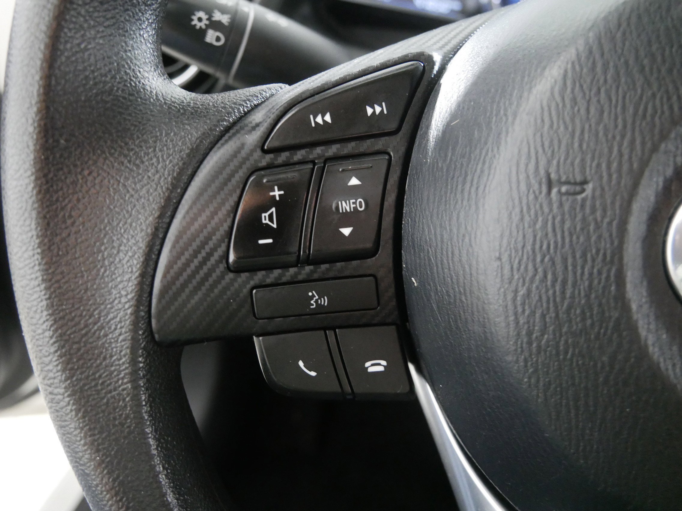 2016 Scion iA photo 25