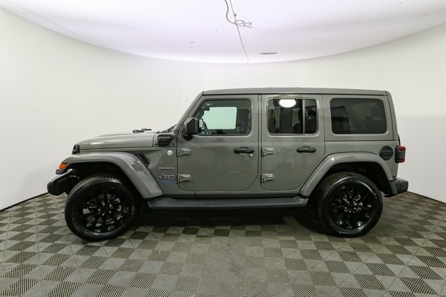 2022 Jeep Wrangler Unlimited Sahara 4xe photo 5