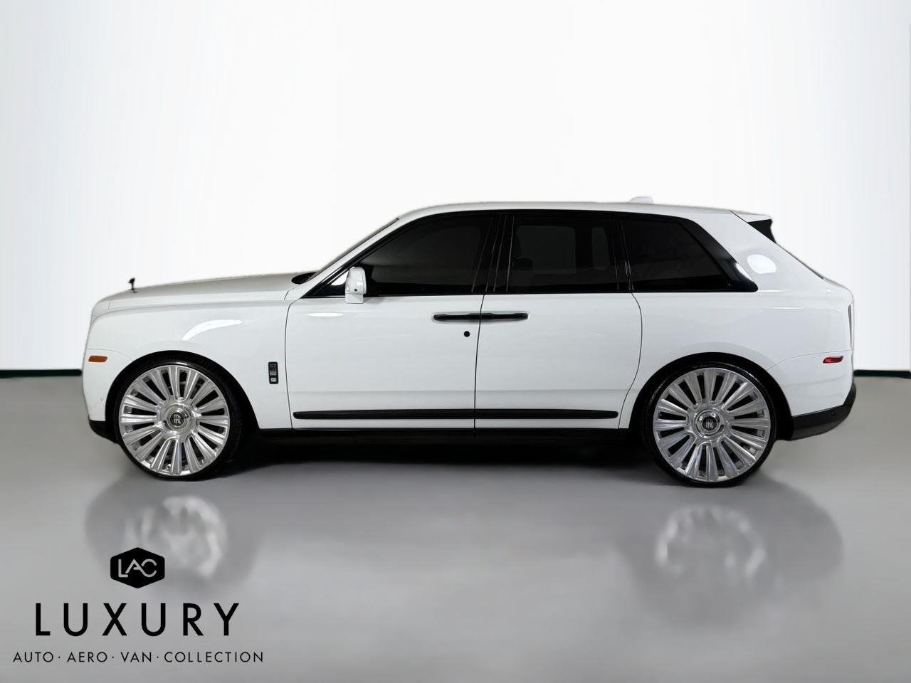 2021 Rolls Royce Cullinan RR31 photo 8