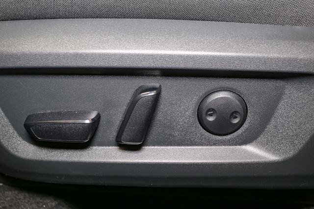 2025 Nissan Rogue SV photo 39