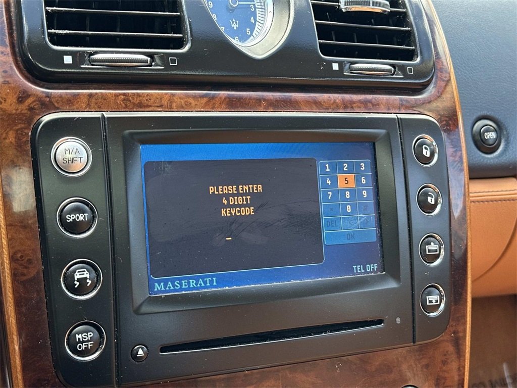 2007 Maserati Quattroporte Executive GT photo 3