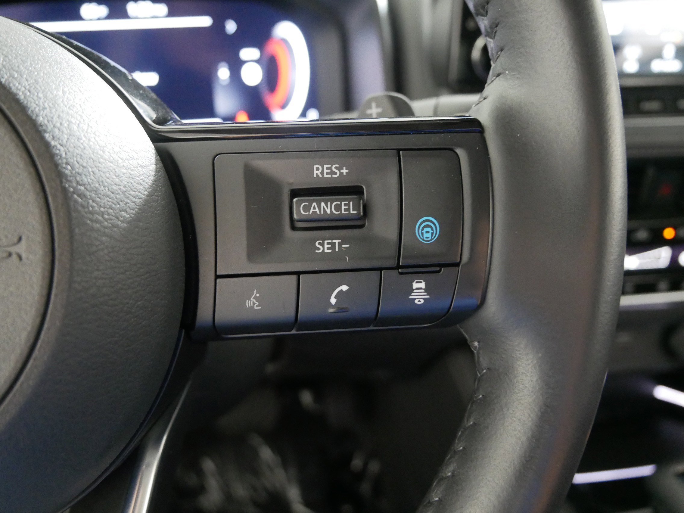 2022 Nissan Rogue Platinum photo 26