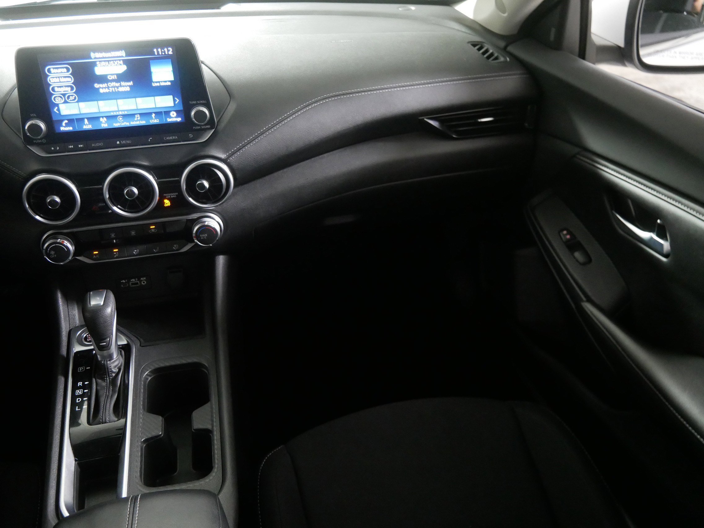 2023 Nissan Sentra SV photo 11