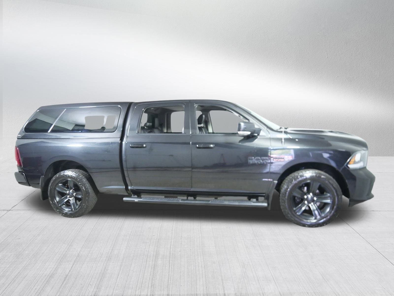 2017 Ram 1500 Sport photo 8