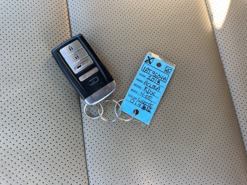 2018 Acura RDX Technology Plus photo 33