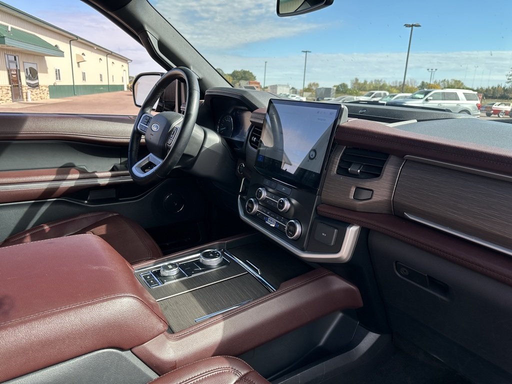 2023 Ford Expedition MAX Limited photo 34