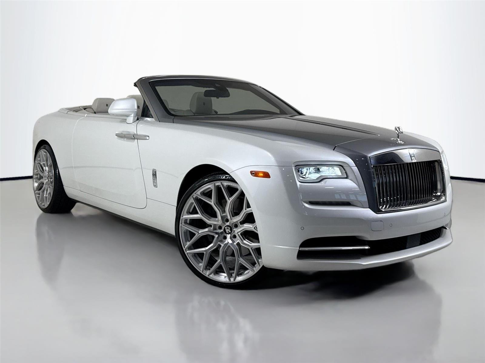 2016 Rolls Royce Dawn RR6 photo 40