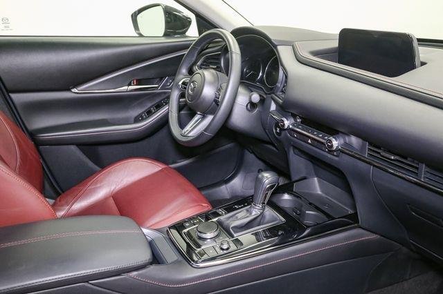2025 Mazda CX-30 2.5 S Carbon photo 18