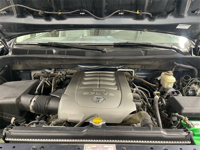 2010 Toyota Sequoia Platinum photo 25