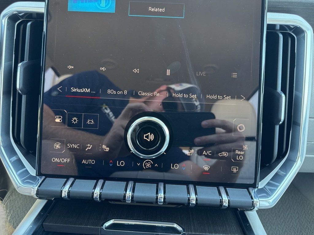2025 Gmc Acadia Denali photo 18