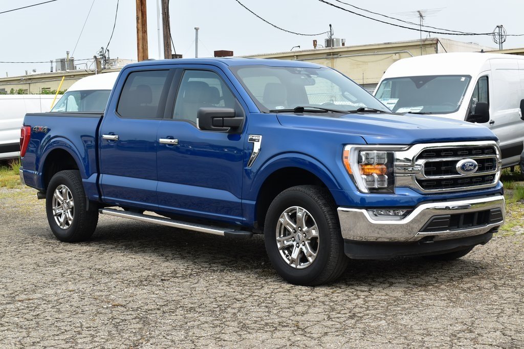 2022 Ford F-150 XLT photo 3