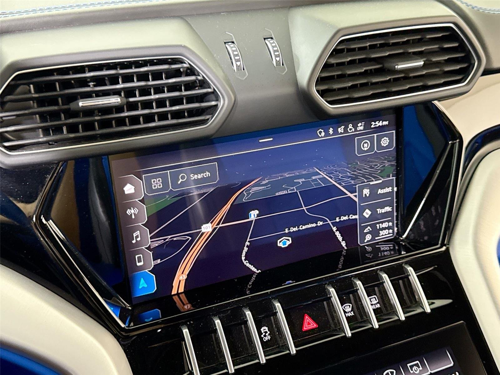 2021 Lamborghini Urus photo 16