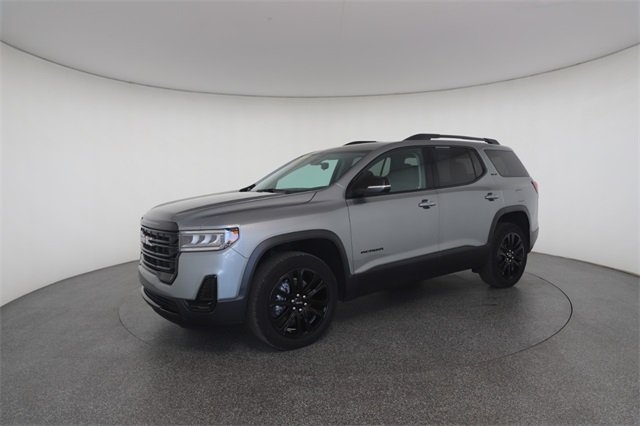 2023 Gmc Acadia SLE photo 3
