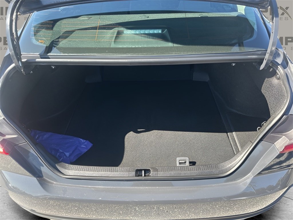 2025 Toyota Camry LE photo 24