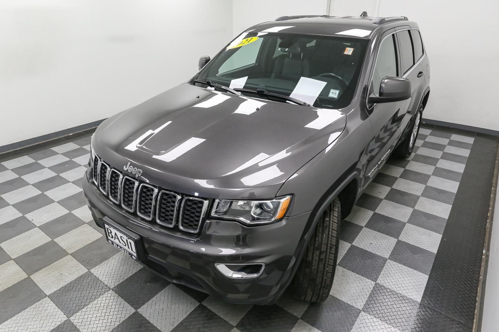 2021 Jeep Grand Cherokee Laredo X photo 5