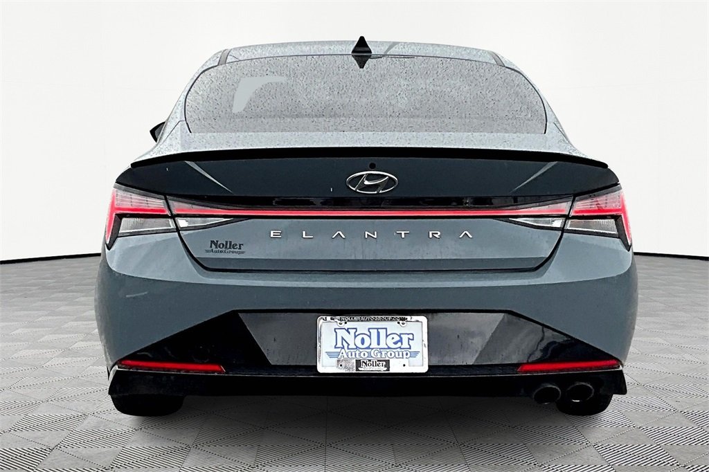 2022 Hyundai Elantra N Line photo 4