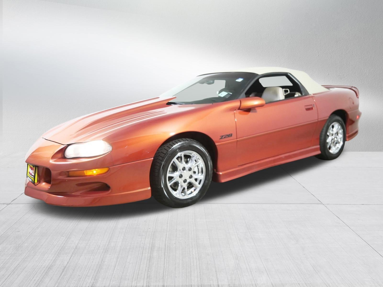 2002 Chevrolet Camaro Sport Coupe photo 3