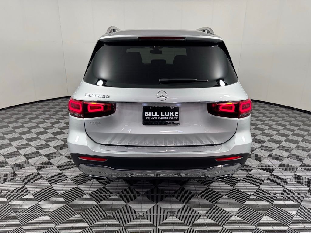 2021 Mercedes Benz GLB 250 photo 4