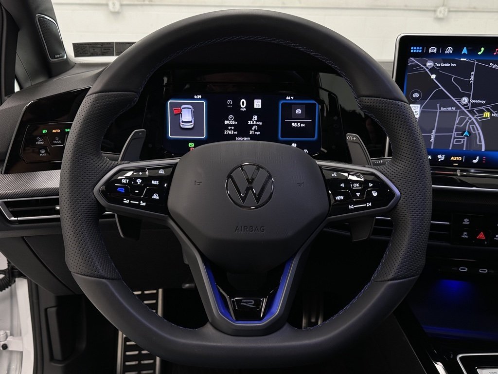 2025 Volkswagen Golf R 2.0 TSI photo 24