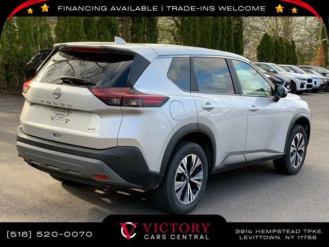 2023 Nissan Rogue SV photo 4