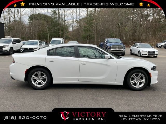 2021 Dodge Charger SXT photo 4