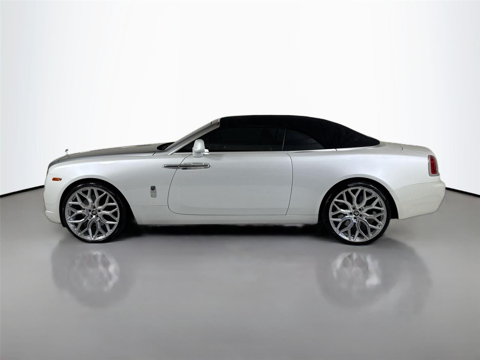 2016 Rolls Royce Dawn RR6 photo 47