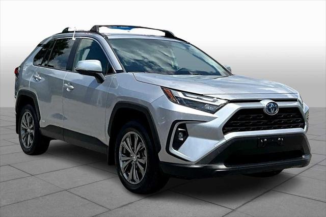 2023 Toyota RAV4 Hybrid XLE Premium photo 2