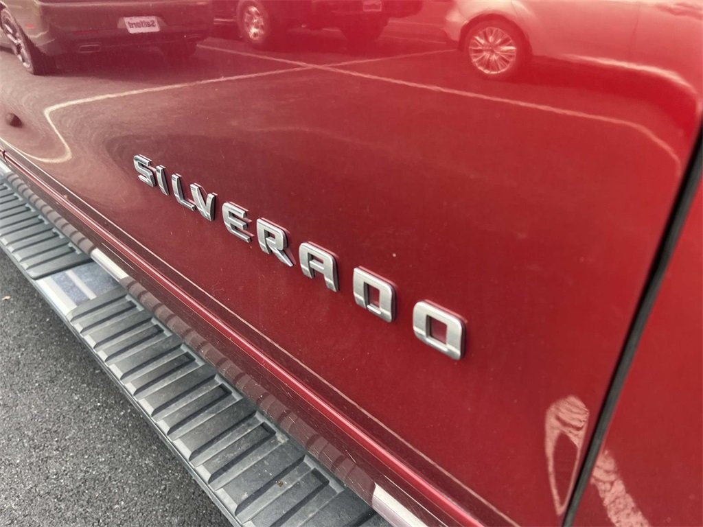 2018 Chevrolet Silverado 1500 LT photo 8