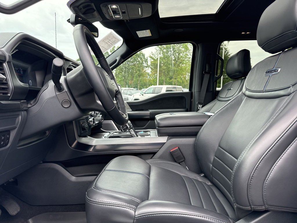 2025 Ford F-150 Platinum photo 9