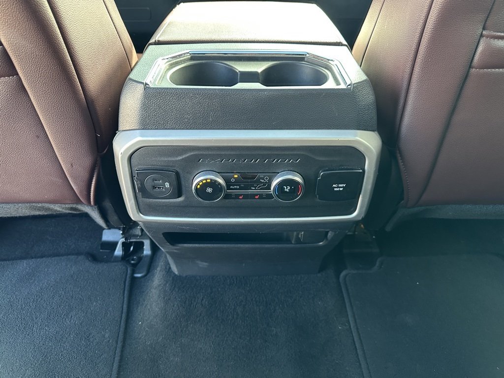 2023 Ford Expedition MAX Limited photo 24