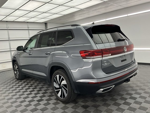 2024 Volkswagen Atlas SE Technology photo 21