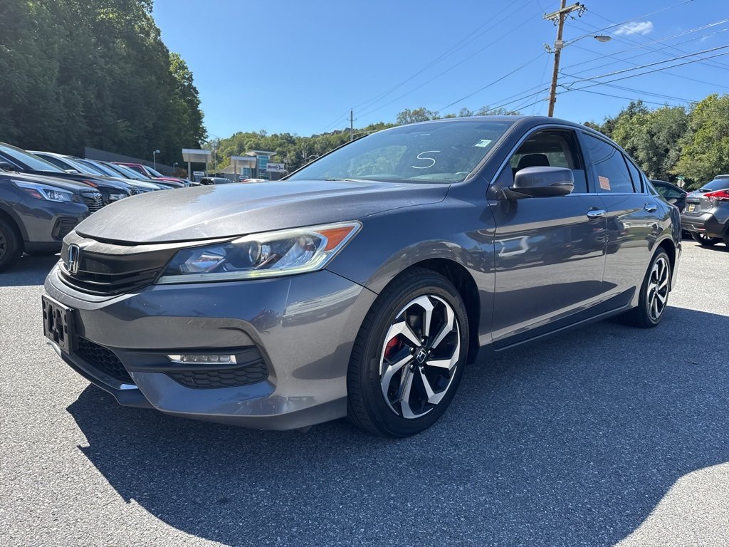 2017 Honda Accord EX-L V6 photo 2