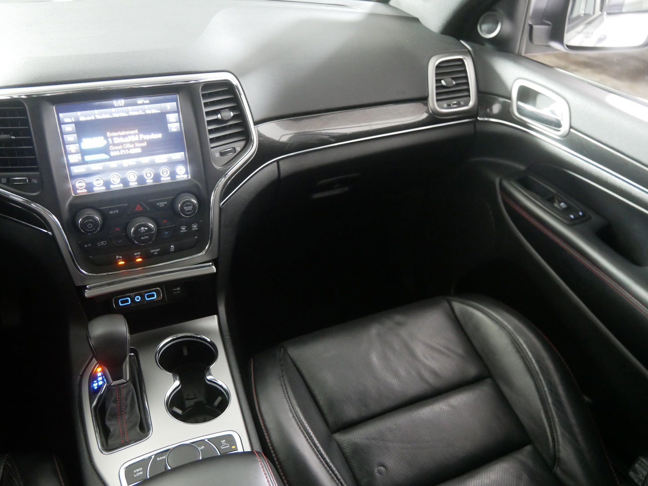 2018 Jeep Grand Cherokee Trailhawk photo 9