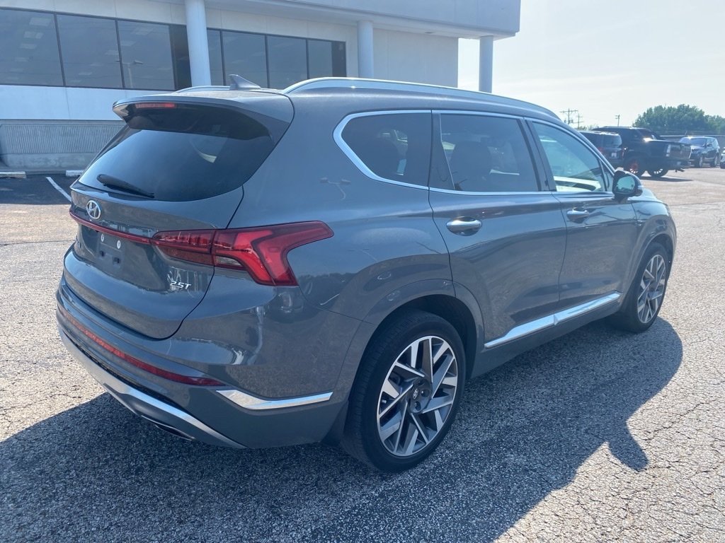 2022 Hyundai Santa Fe Calligraphy photo 2