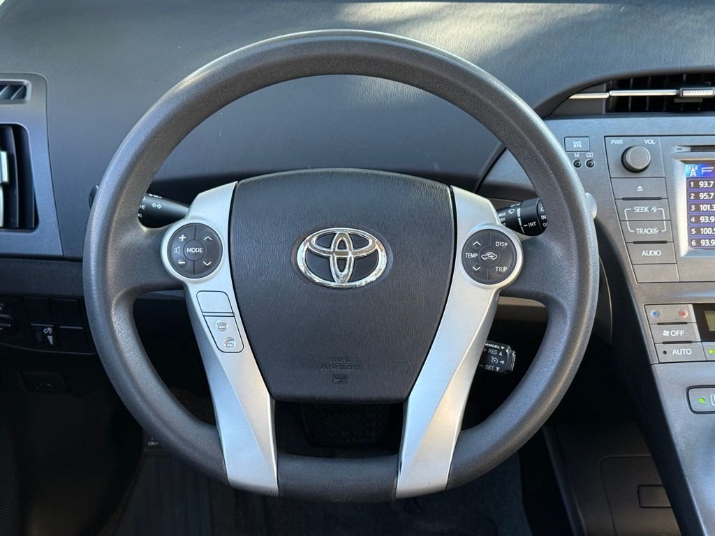 2012 Toyota Prius Five photo 21