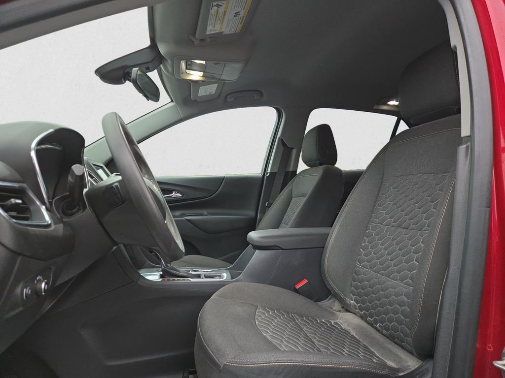 2020 Chevrolet Equinox LT photo 9