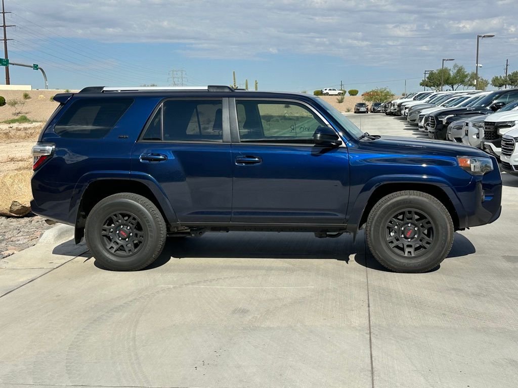 2024 Toyota 4Runner SR5 photo 3